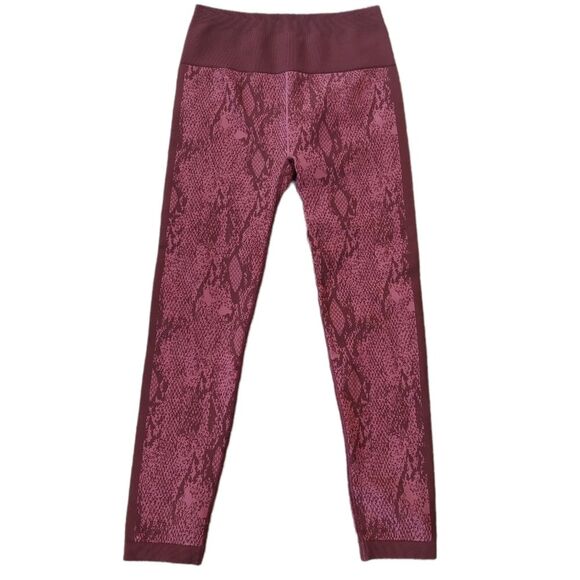 NWT Fabletics High Waisted Seamless Snakeskin 7/8 Leggings Size Small - Picture 5 of 12